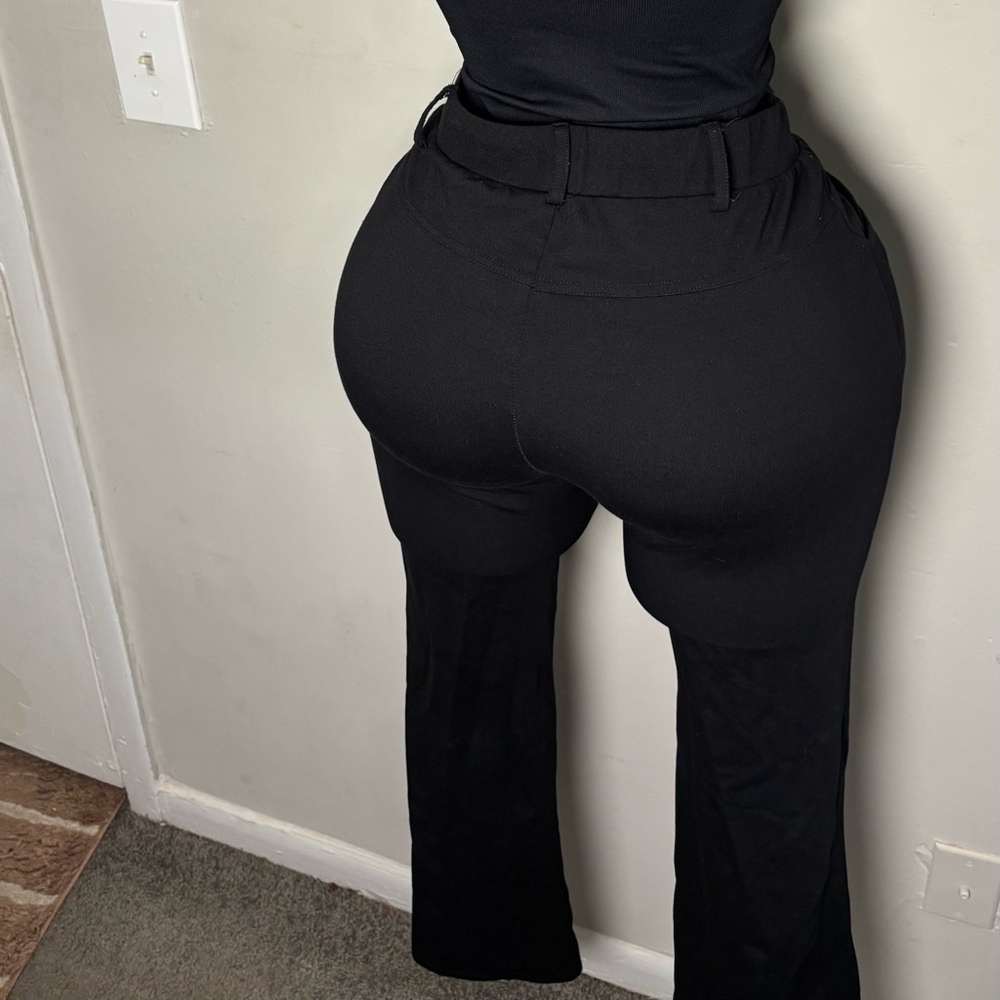 Elegant Black Skinny Pants